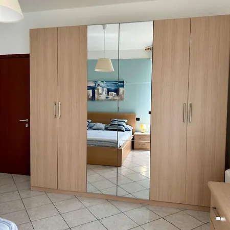 Apartment Design District Tortona-solari, Metro M4, Mudec - 2 Bathrooms Milan