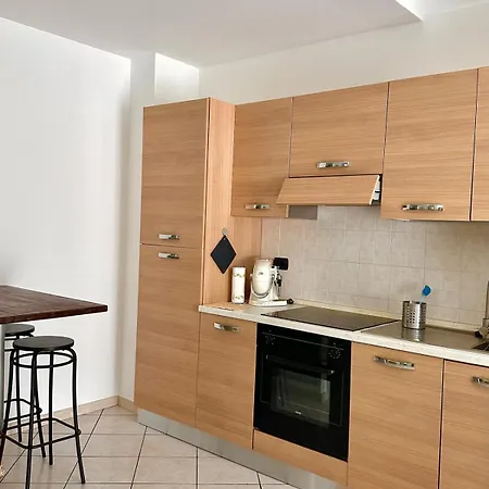 Apartment Design District Tortona-solari, Metro M4, Mudec - 2 Bathrooms